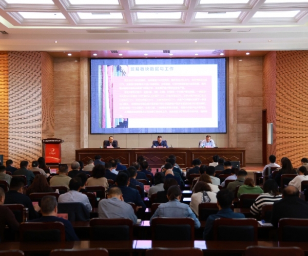 �����ȴ������������������������طܽ����������� ˼·���������������������������ʷ�չ